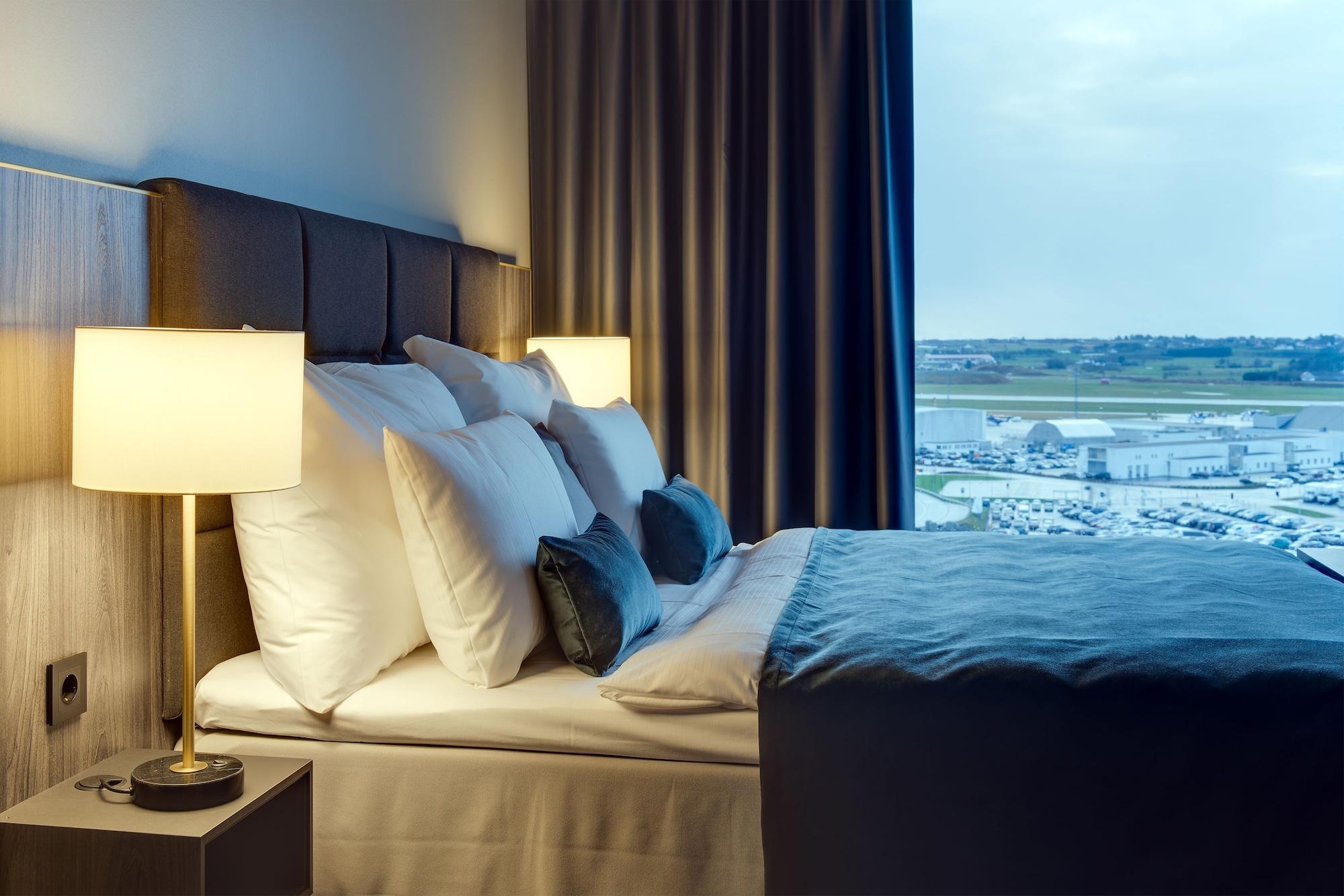 Clarion Hotel Air Sola Exteriér fotografie