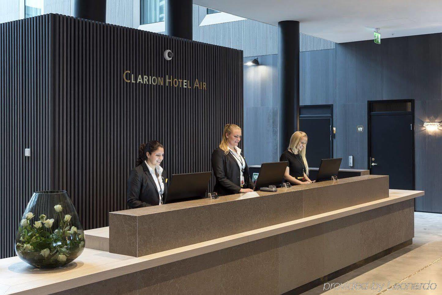 Clarion Hotel Air Sola Exteriér fotografie