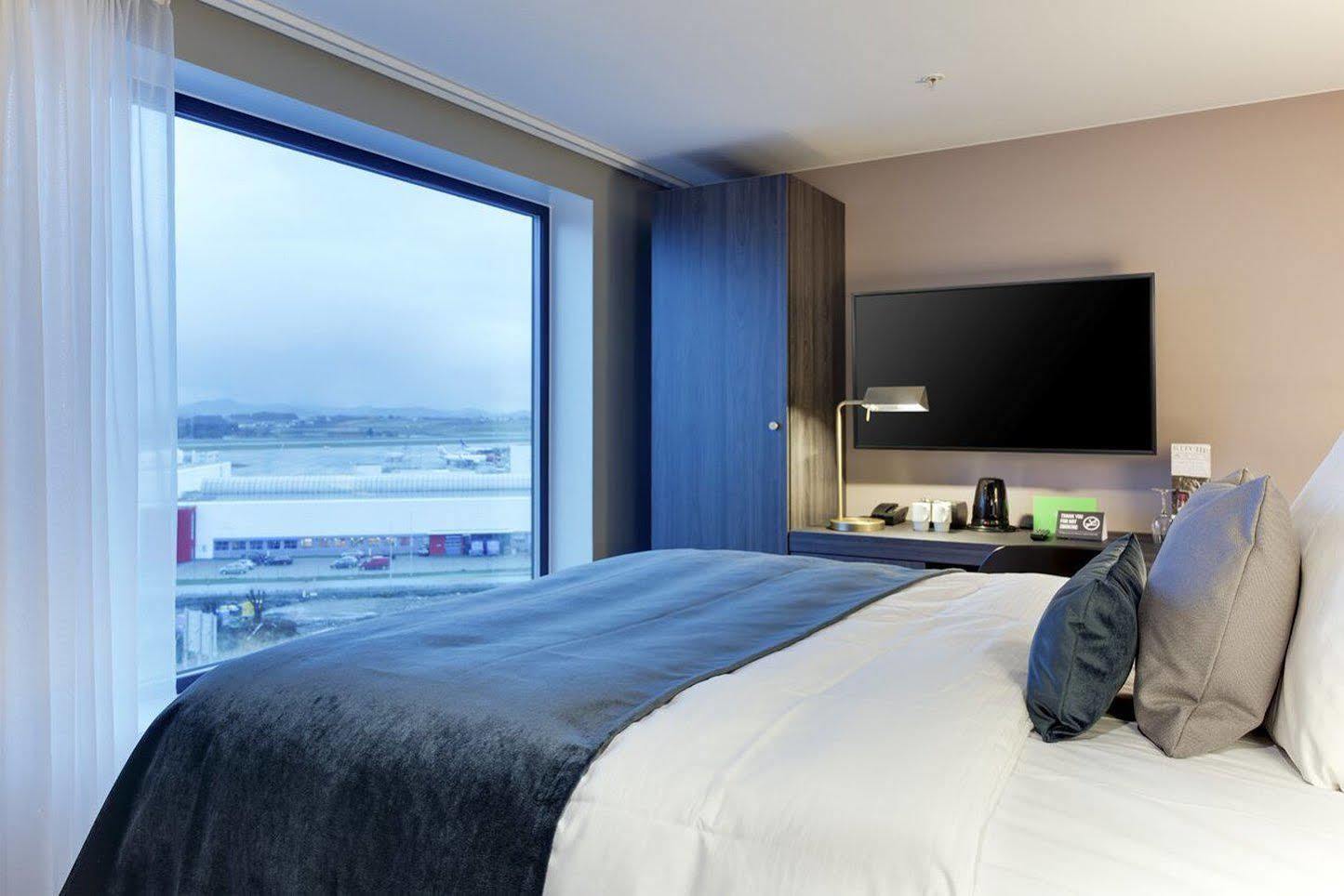 Clarion Hotel Air Sola Exteriér fotografie